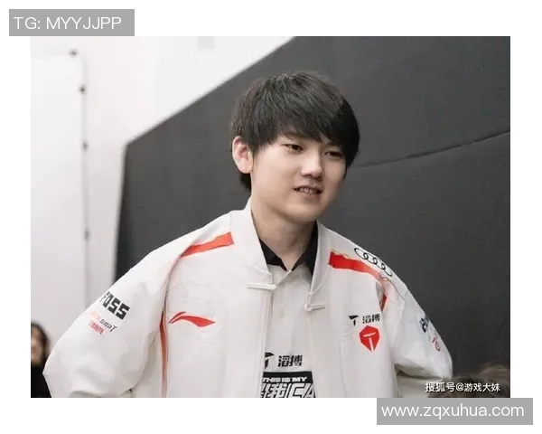 TES耐力争议引发热议电竞圈对英雄联盟职业选手体能的关注与讨论